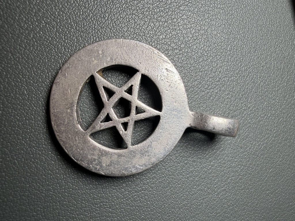 New Silver Celtic Pentagram Pendant