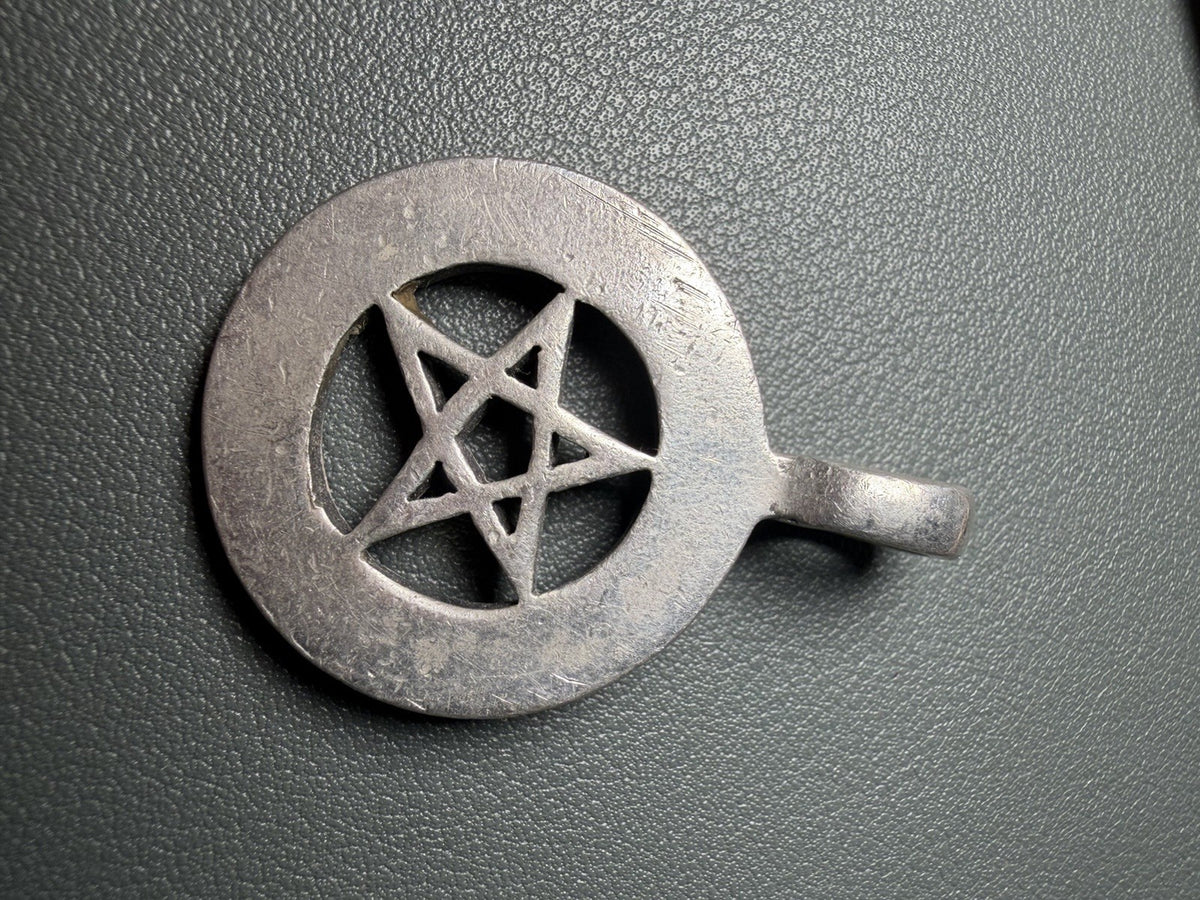 New Silver Celtic Pentagram Pendant