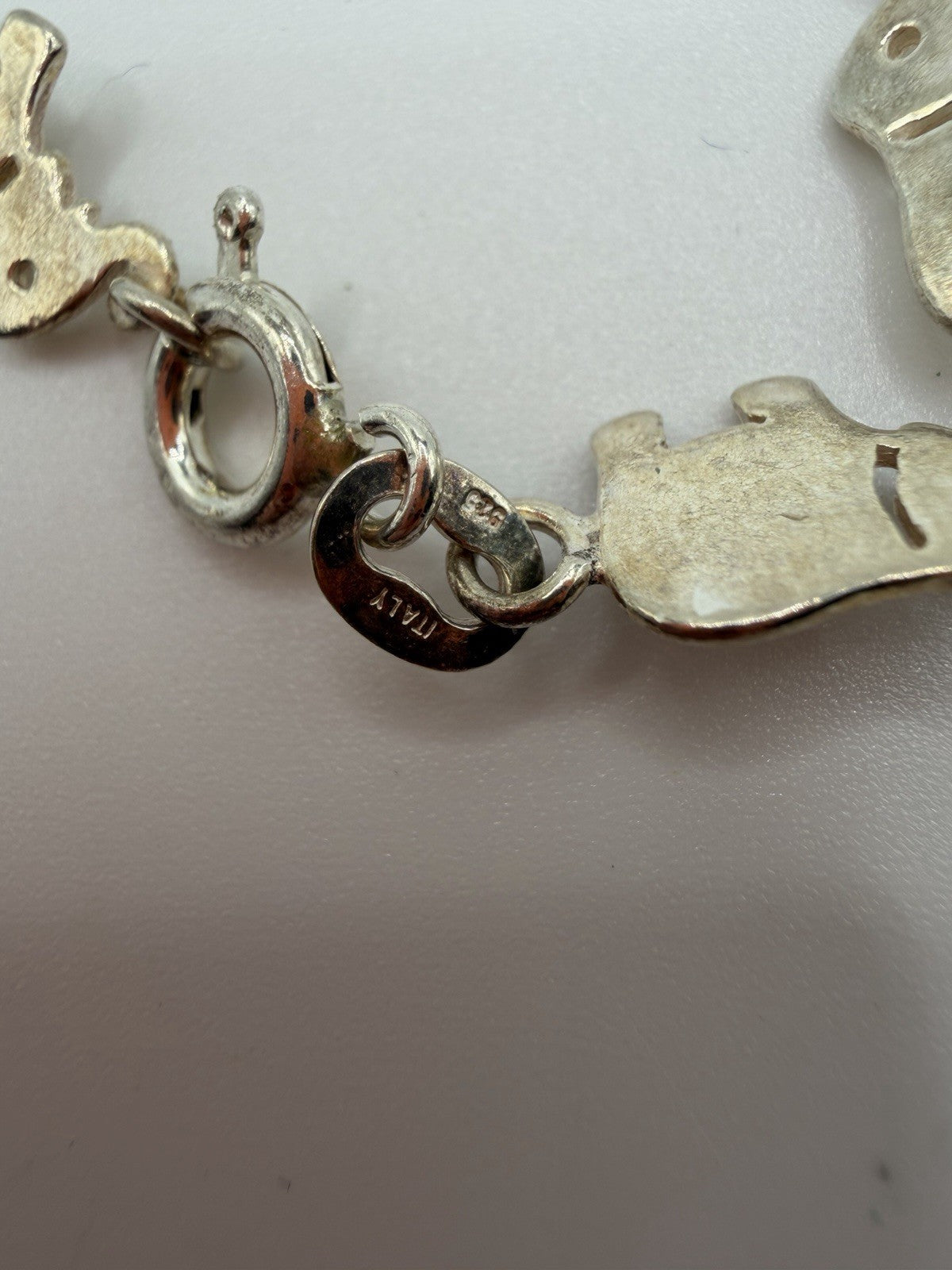 Vintage Italy Sterling Silver 925 Elephants Holding Tails Trunks Up  Bracelet