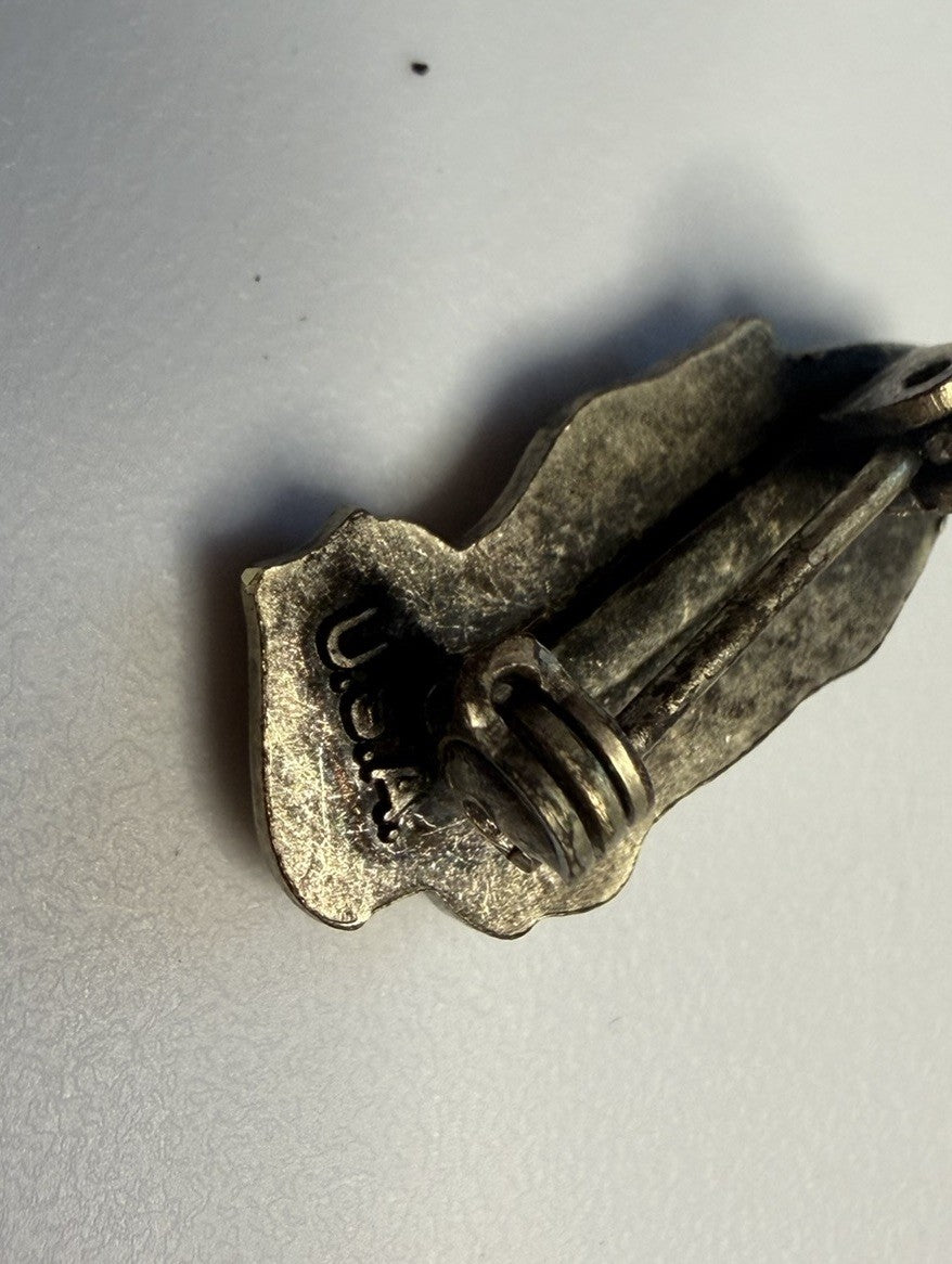 Vintage Silver Religious Praying Hands Lapel Pin Brooch Small Made In USA