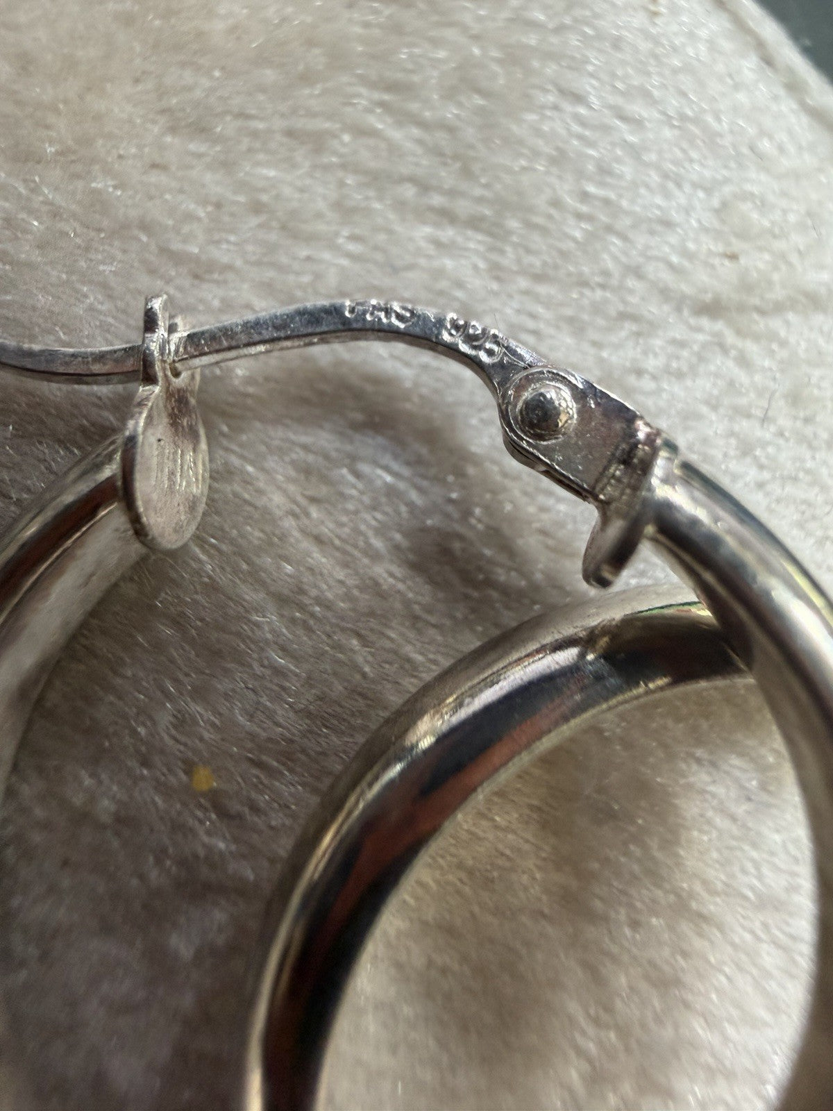FAS 925 STERLING SILVER ELEGANT HOOP PIERCED EARRINGS