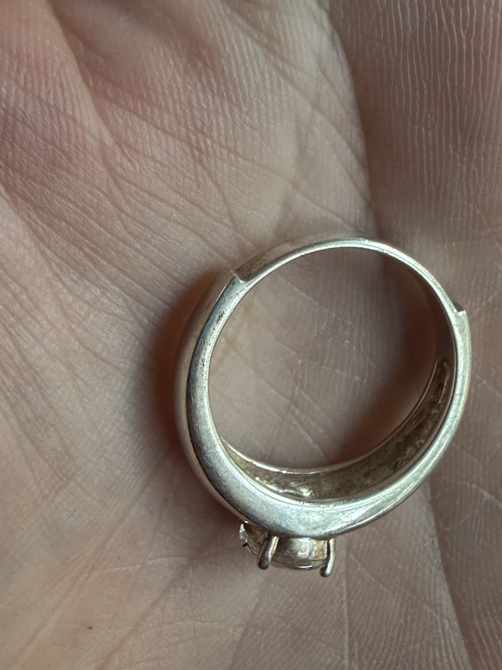 Stunning Engagement Style Sterling Silver 925 Unique Band Ring Size 8