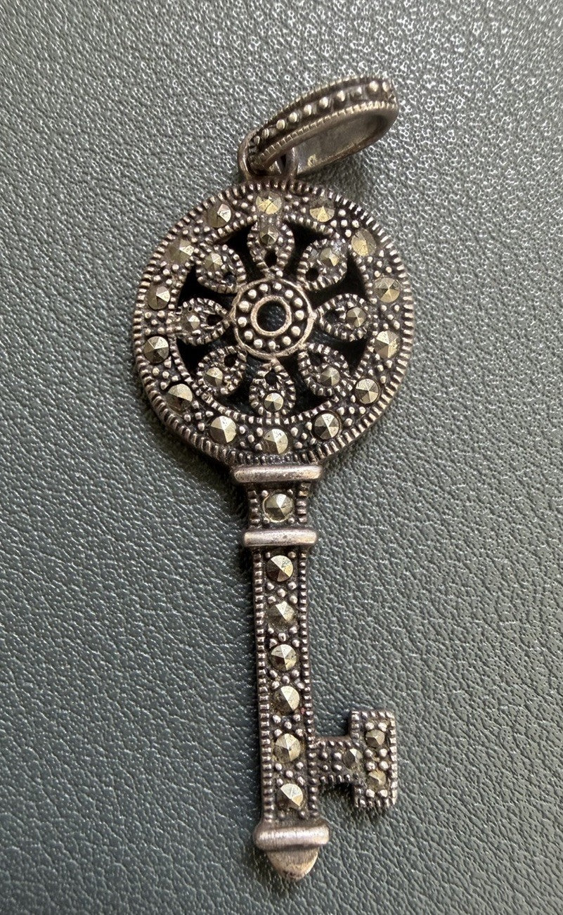 Signed CFJ Collins Sterling 925 Marcasite Ornate Skeleton Key Beautiful Pendant