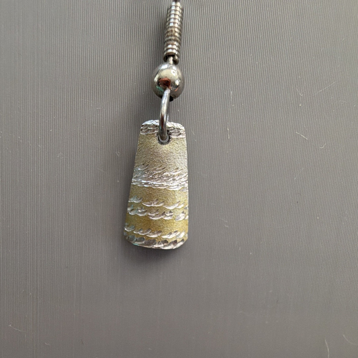 Silver/Gold Tone Trapezoid Dangle Drop Earrings Hook Metal 1 in No Stone