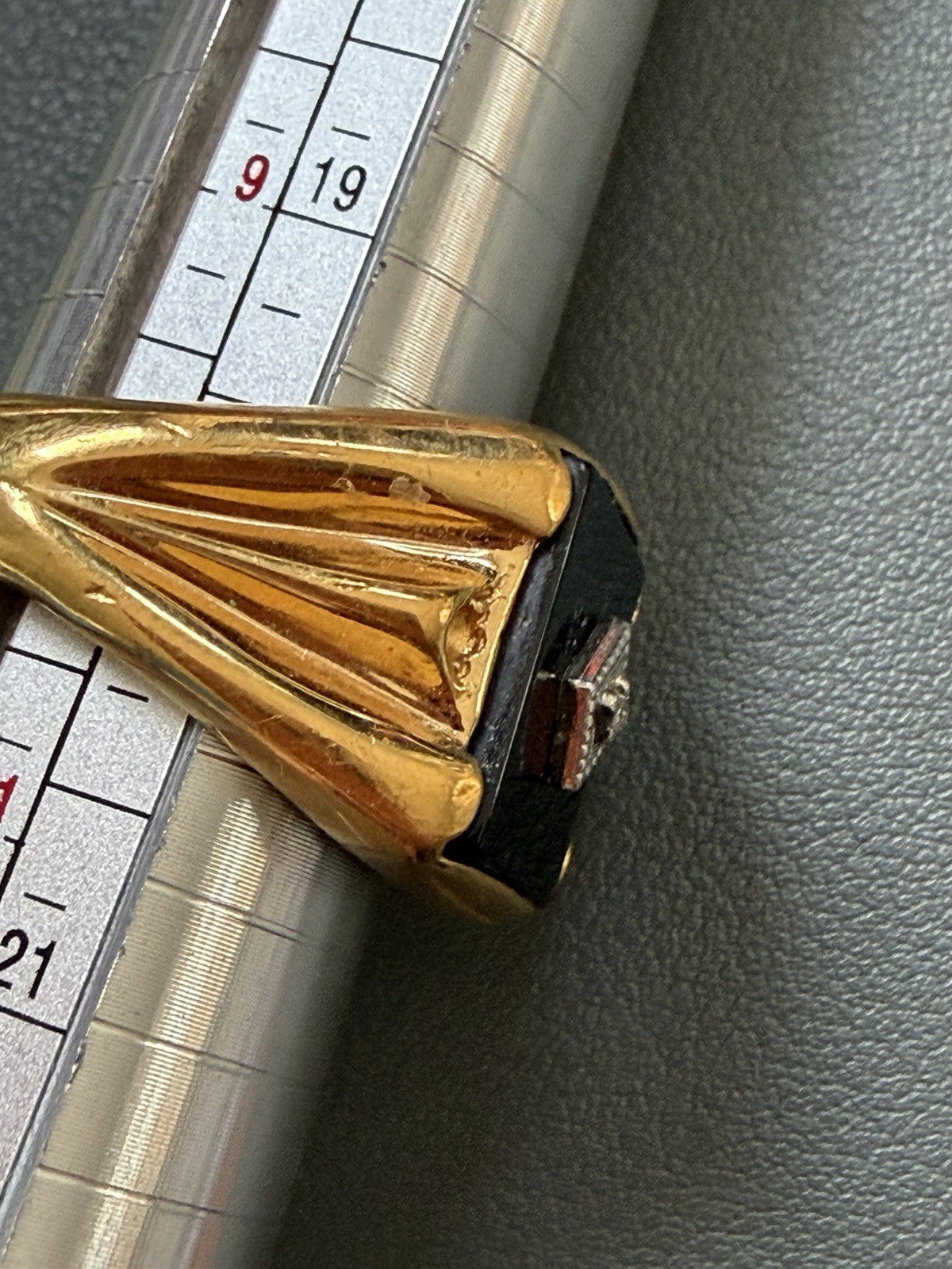 VTG ESPO HGE Yellow Gold Plated Black Onyx Rhinestone Ring Mens Signet 9.5