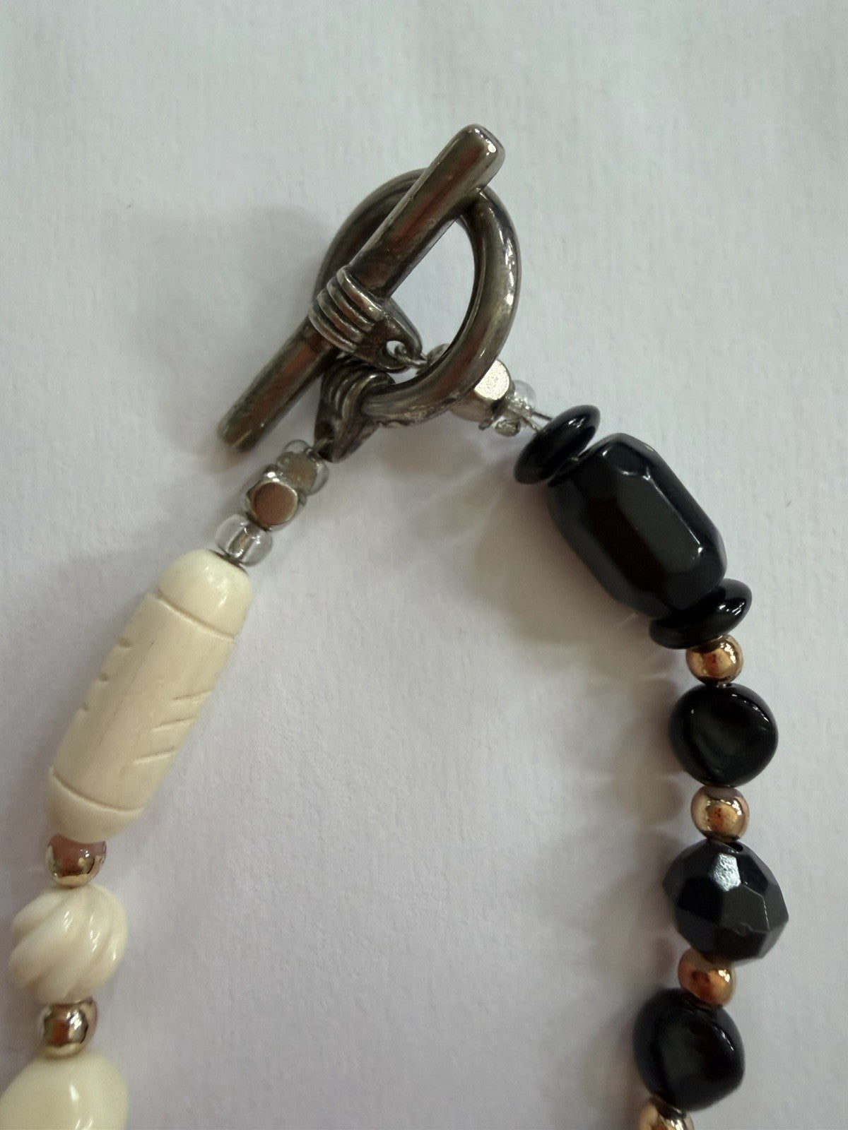 Vintage Black & White Swirl Beaded Necklace Silver Tone Spacers Toggle Clasp