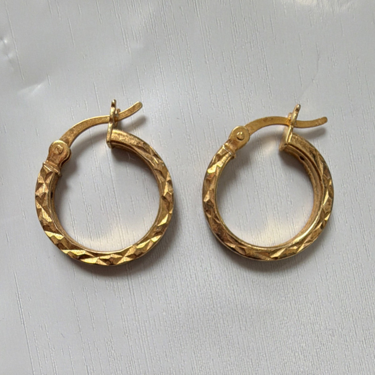 SU Sterling Silver 925 with Gold over, huggie faceted Earrings Hinged Closure