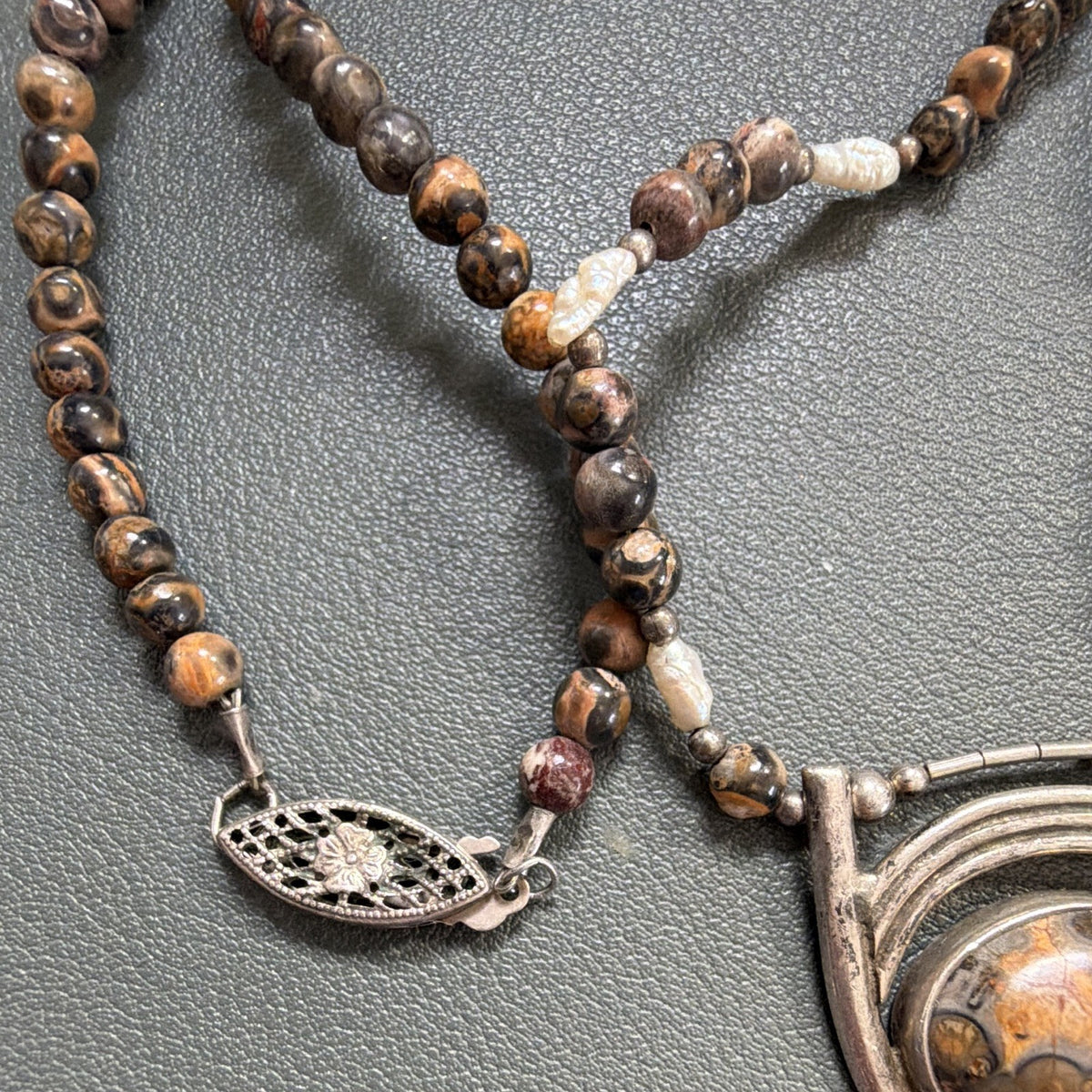 Vintage 925 Sterling Silver Leopard Skin Jasper Pendant Beaded Necklace Artisan