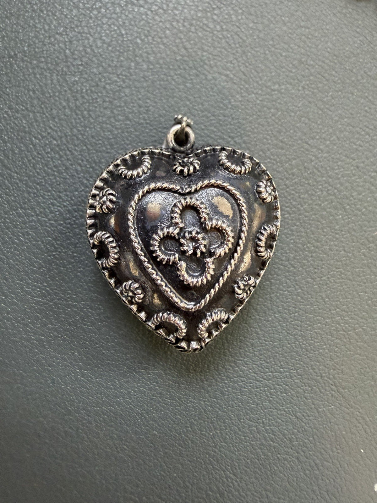 Llamador de Ángeles Corazón Filigrana Angel Caller Pendant Chime Bell Heart 