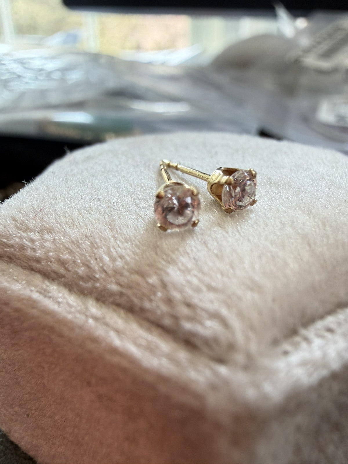 14K Yellow Gold Marked 585 Round 3mm Cz Stud Earrings