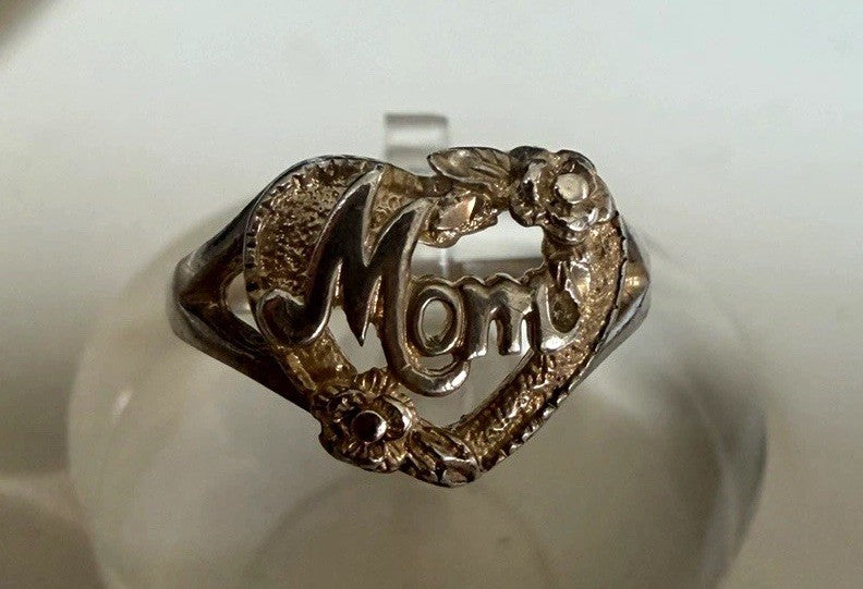 Peru 925 Sterling Silver Engraved “Mom” Heart Band Ring Signed Sz 7 
