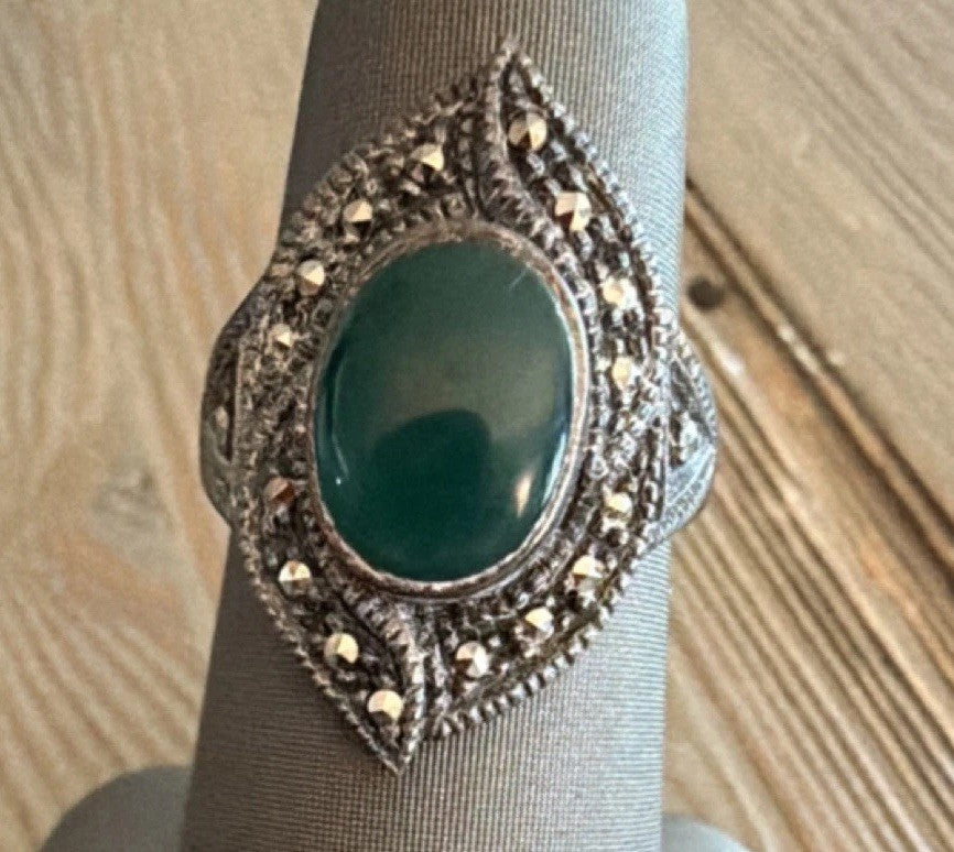 Vintage 925 Sterling Silver Green Onyx Marcasite Cocktail Ring Size 10