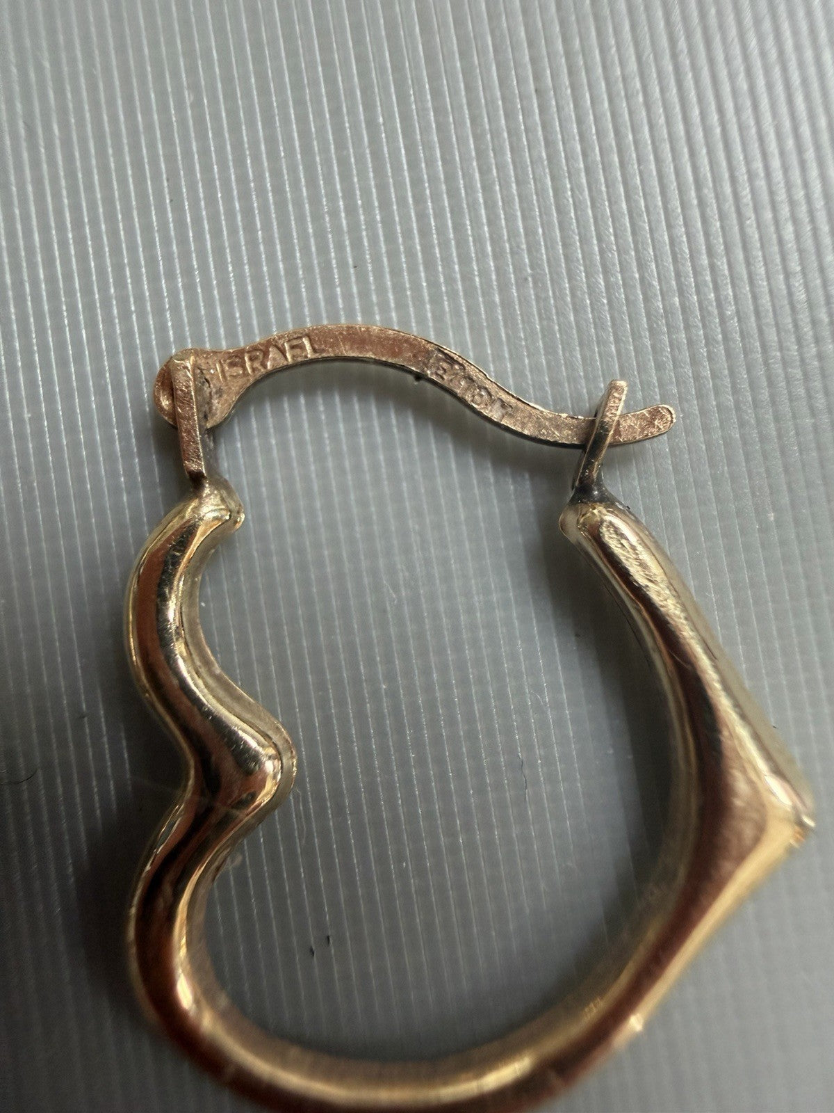 Israel 10k Gold Heart Huggie Earrings for Women Girls Every Day Earrings  .5"