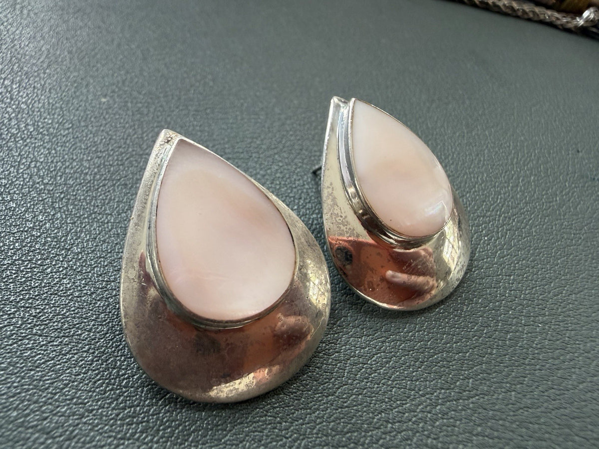 Southwestern Native 925 Sterling Silver Pink MOP Inlay Teardrop Earrings