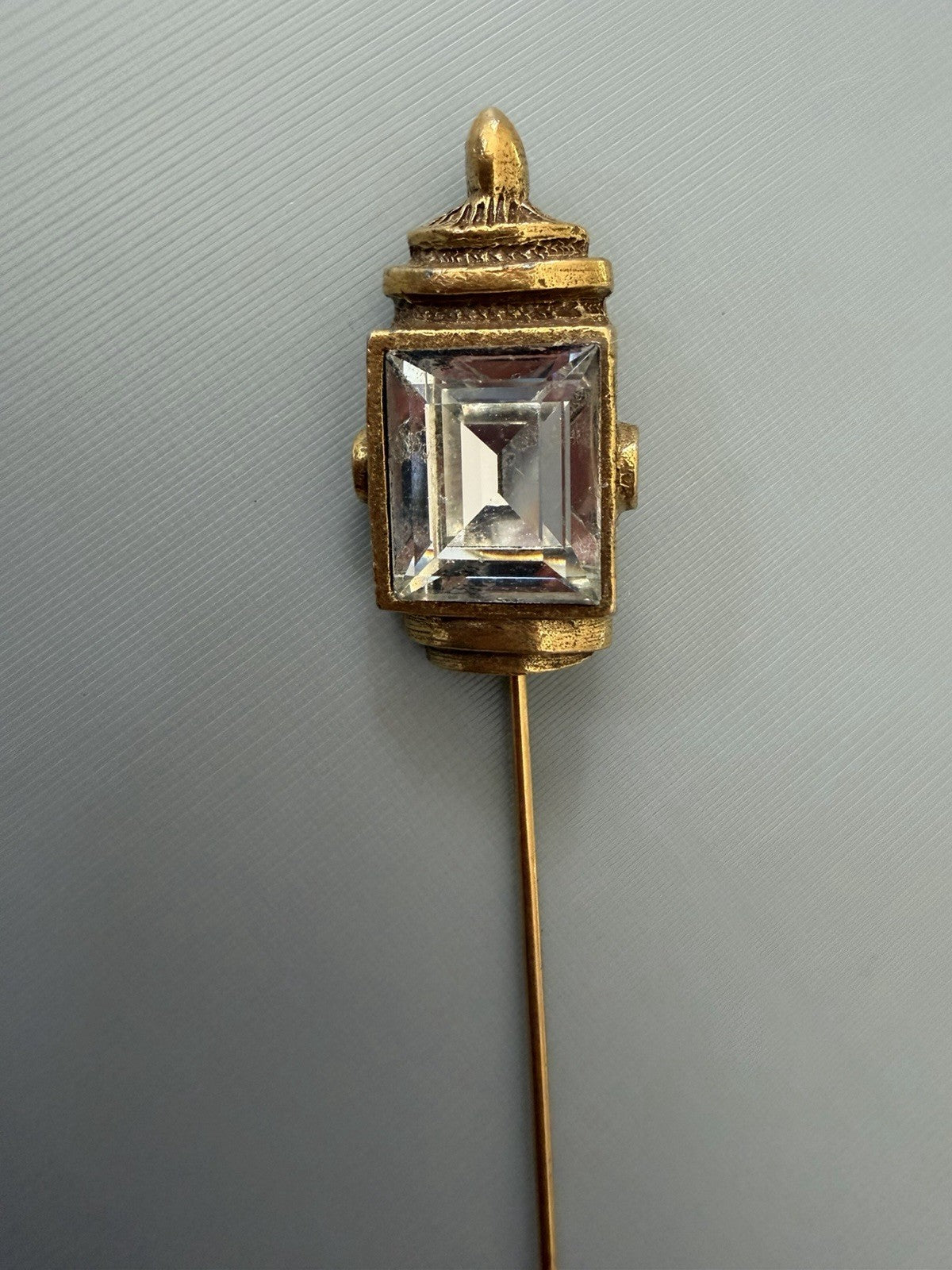 Vintage Street Light Lamppost Lantern Crystal Brooch Pin Gold Tone Clear