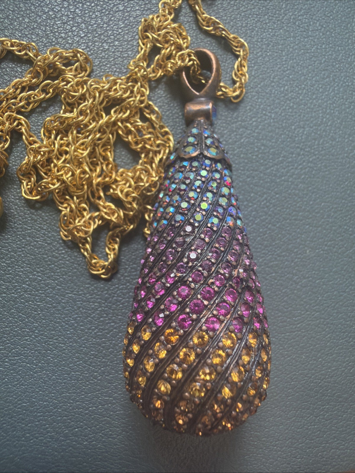 JOAN RIVERS Large Colorful Rainbow Crystal Teardrop Necklace 29inch
