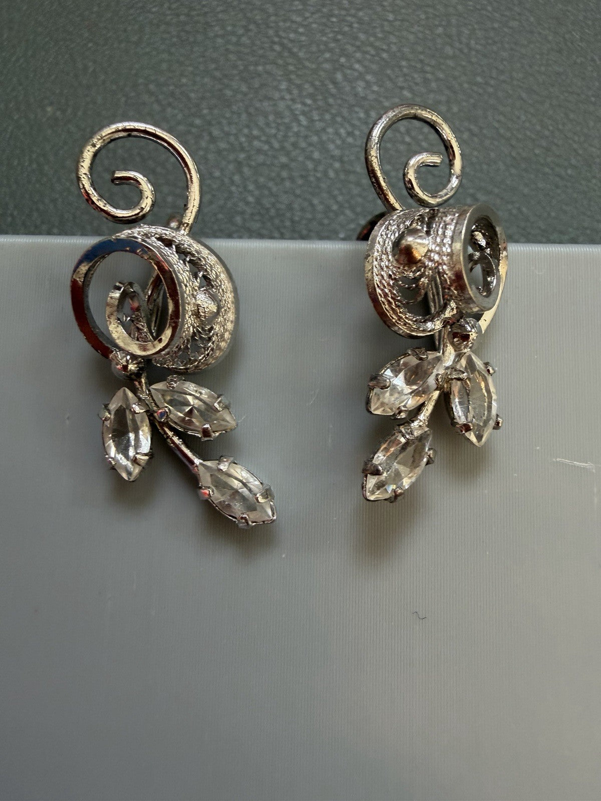 Vintage Am Lee Sterling 925 Filigree Rhinestone Screwback Earrings Elegant