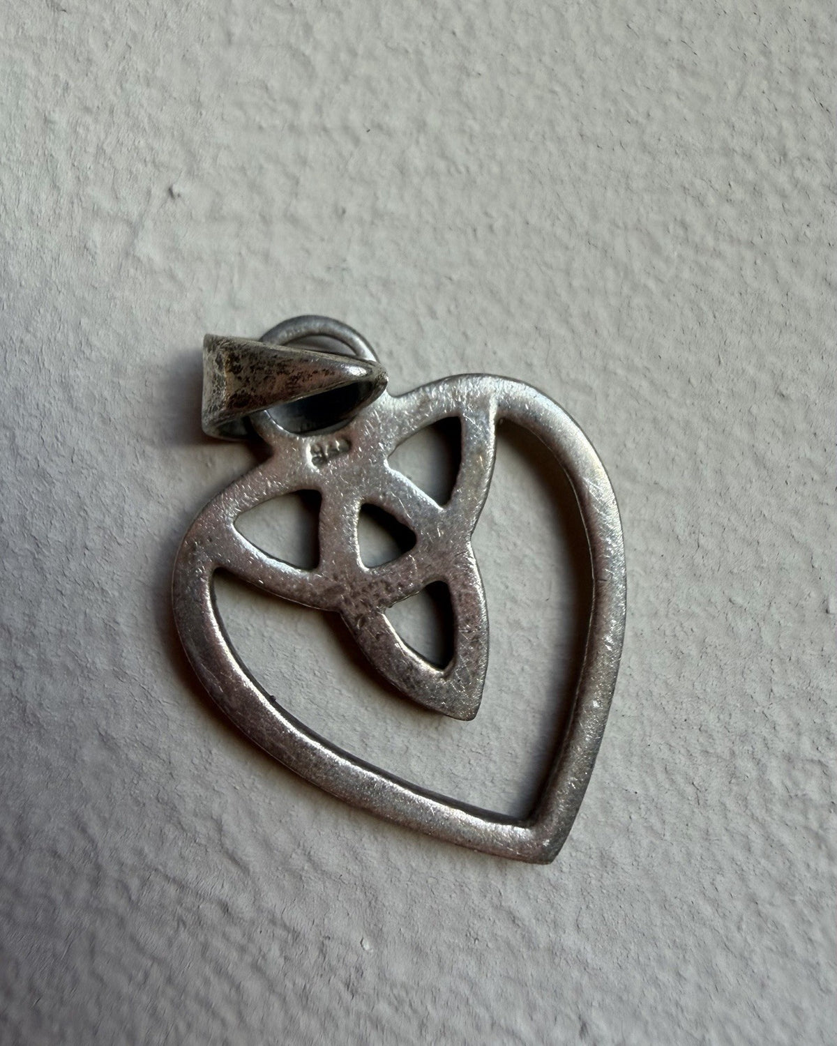 Solid 925 Sterling Silver Triquetras Celtic Heart Love Charm Pendant
