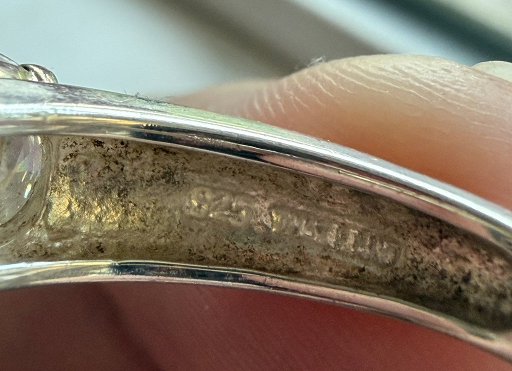 Stunning Engagement Style Sterling Silver 925 Unique Band Ring Size 8