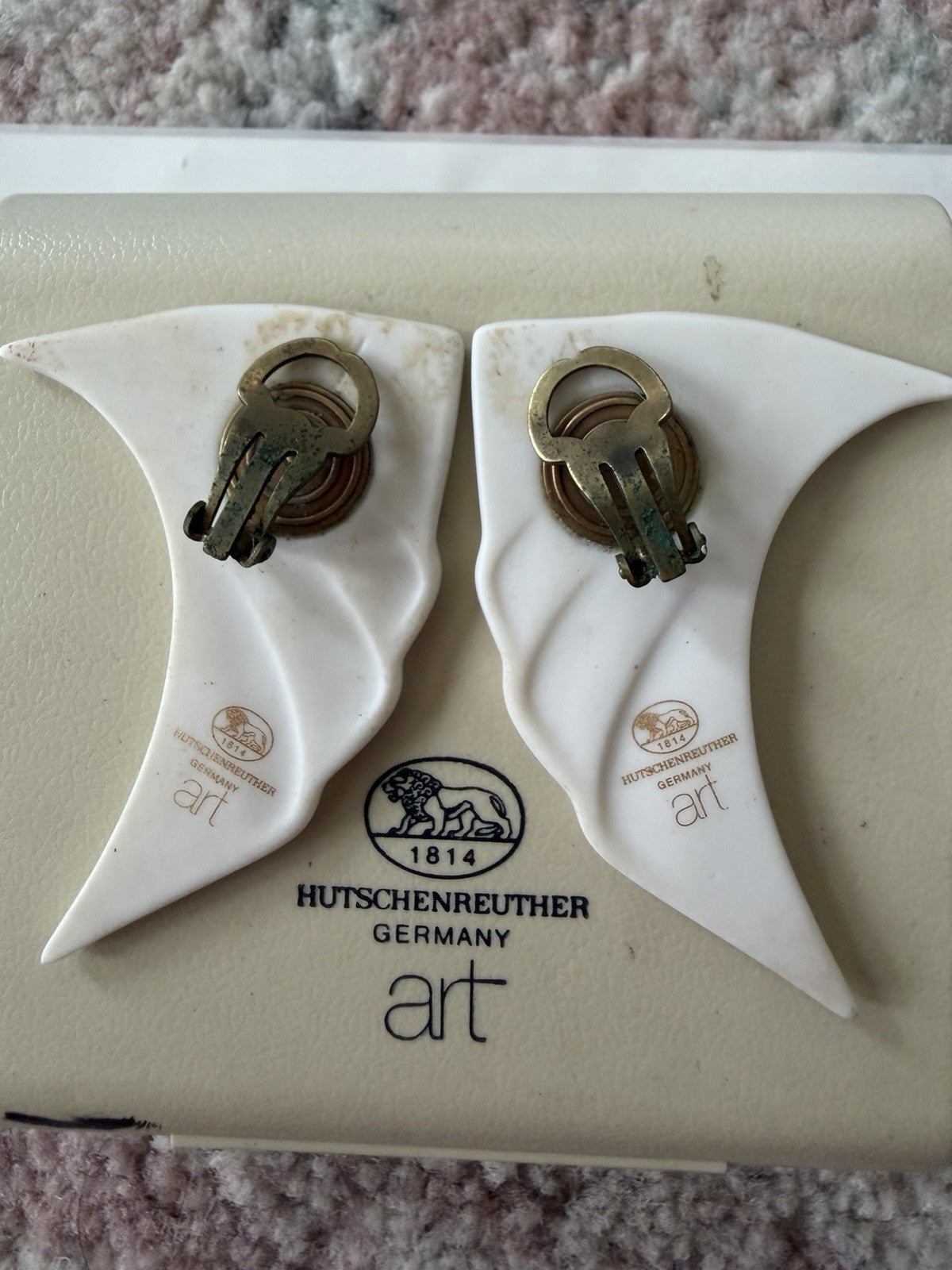 Vintage Hutschenreuther Germany Porcelain Clip On Earrings Modernist Gold Pink