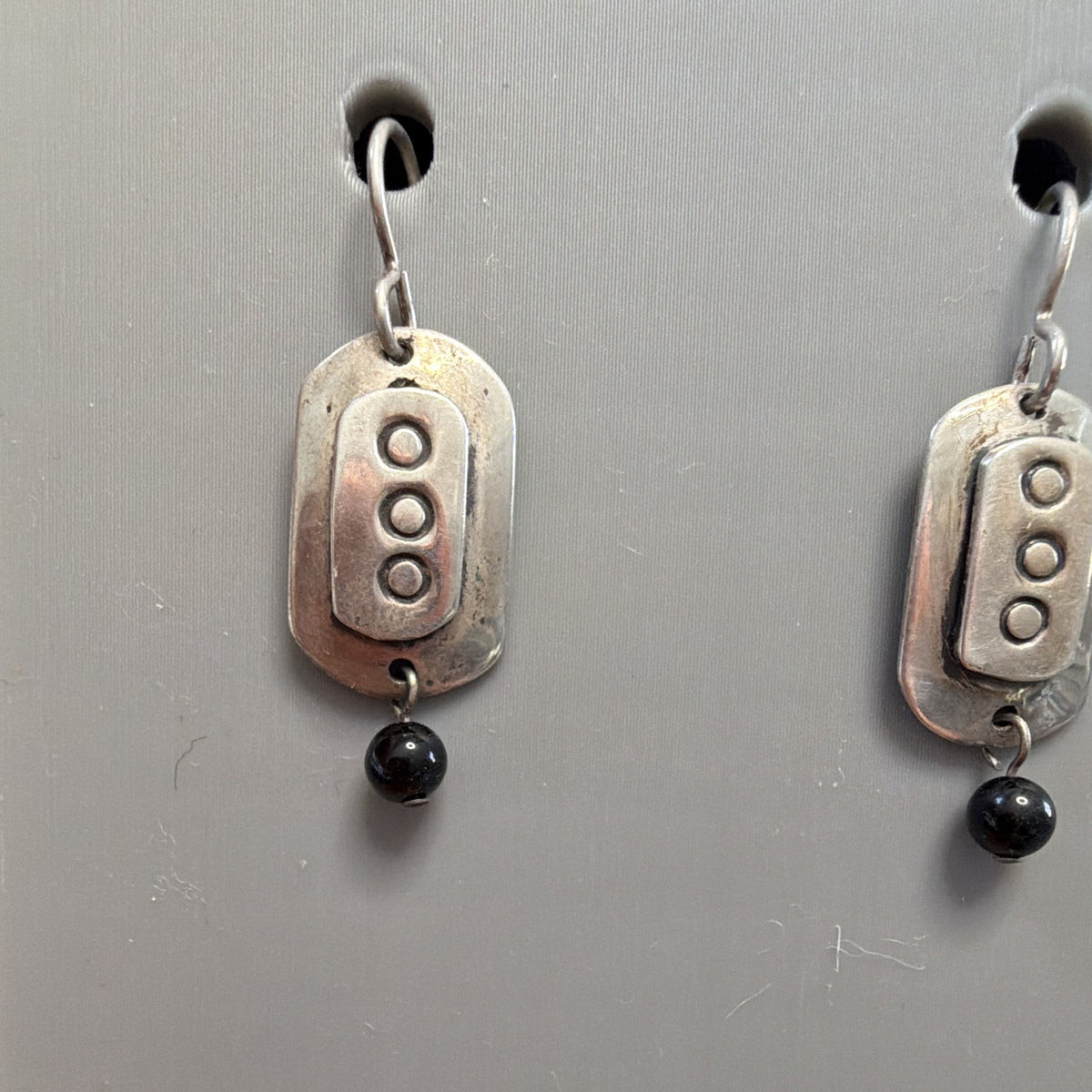 Taxco Signed Sterling Silver 925 Onyx Round Bead Dangle Hook Earrings 1.5in