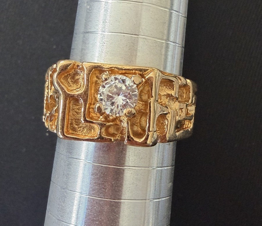 14K GE Yellow Gold Band Ring with Round clear glass Prong Setting, Size 10.5-11