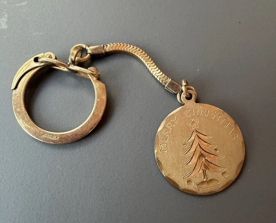 Vintage 12KT Gold Filled Keychain Ring/fob Merry Christmas Tree Elco Round