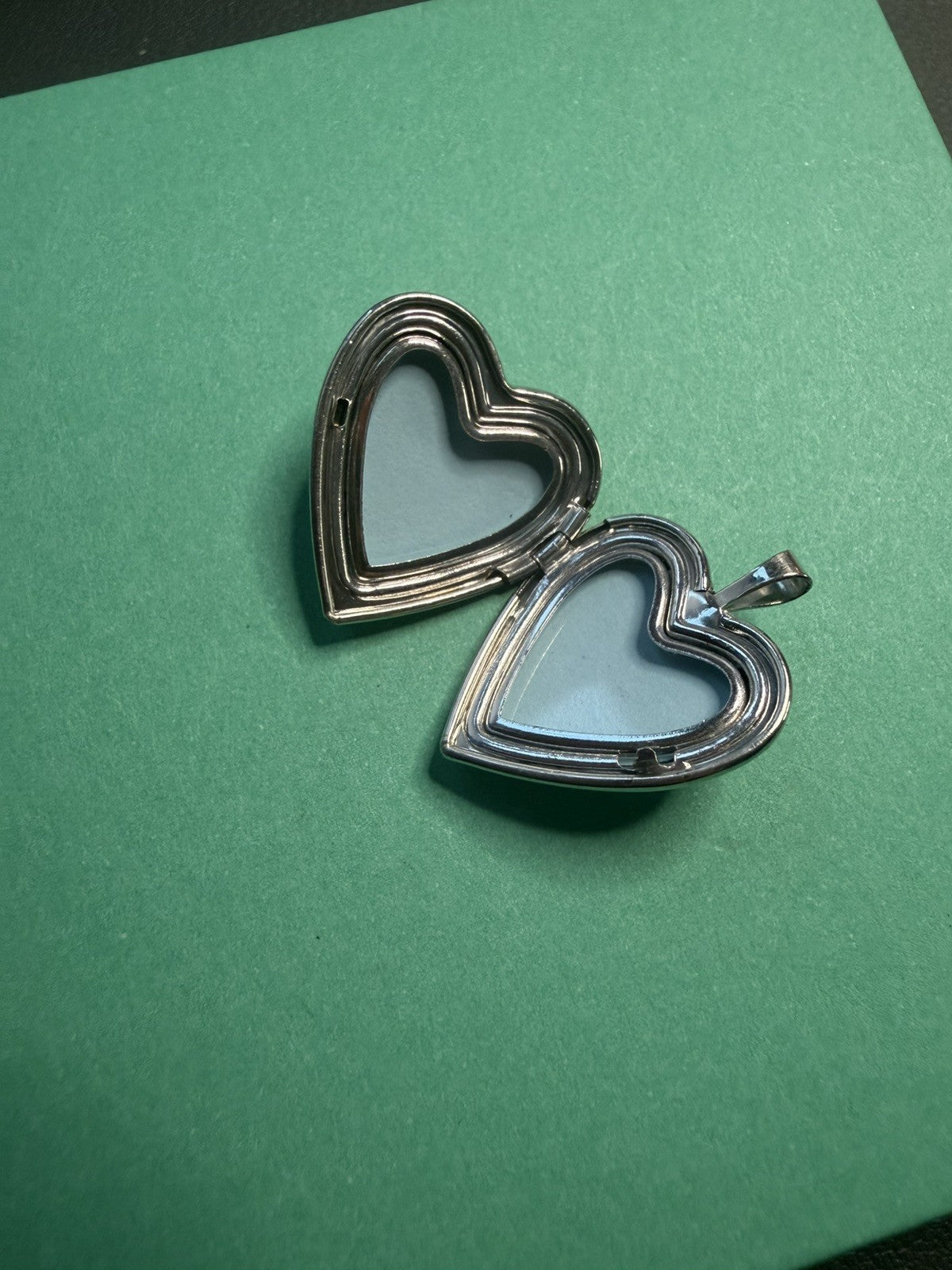 Vintage TFC 925 Sterling Silver fleur-de-lis Heart Locket Pendant 