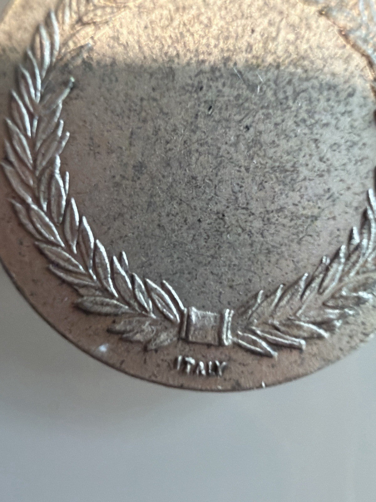 Vintage Silver tone Medal Pin Brooch bowling Athlete 185 Laurel Wreath Italy