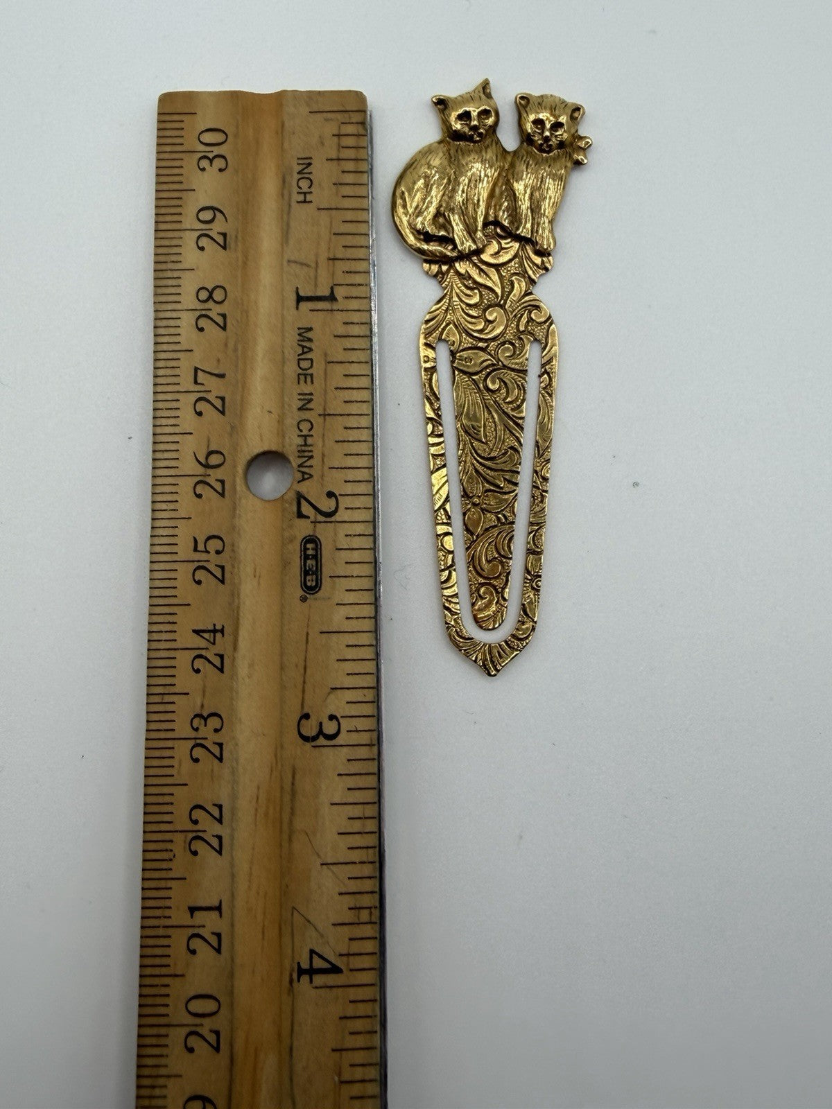 Vintage Ornate Gold Tone Two Cats Book Mark