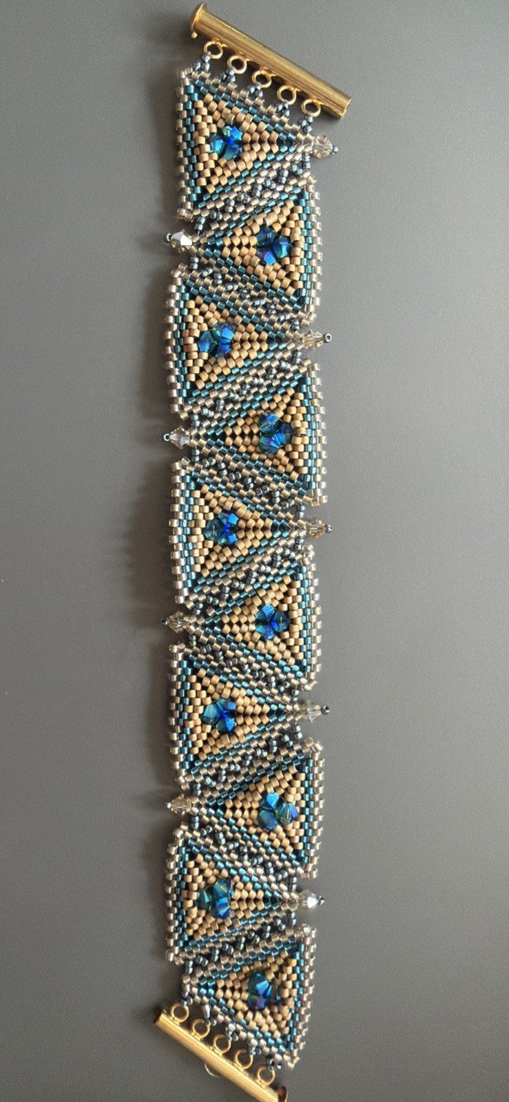 Vintage Beaded Teal And Gold Bracelet With AB Bead Accents - Unique And Gorgeous