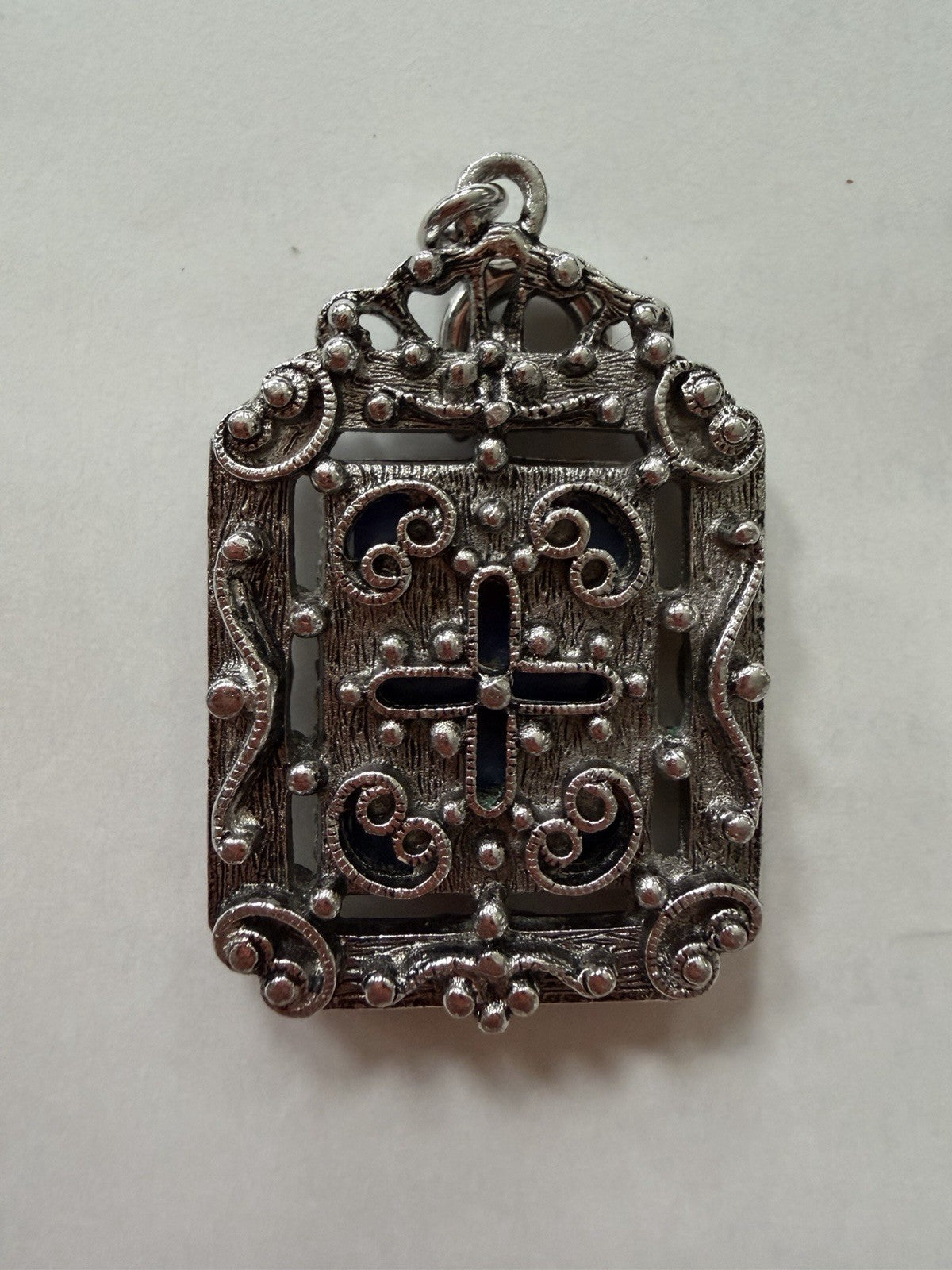 Vintage Sarah Cov Ornate Blue Stone Silver Tone Filigree Pendant Charm