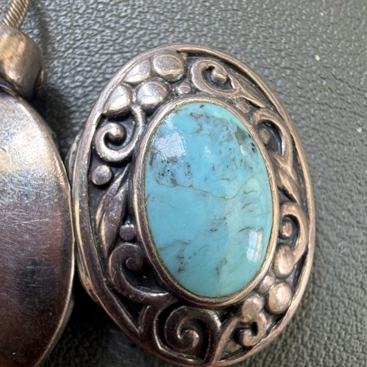 925 Sterling Silver Oval Turquoise Locket Pendant Necklace 18in Snake Chain 