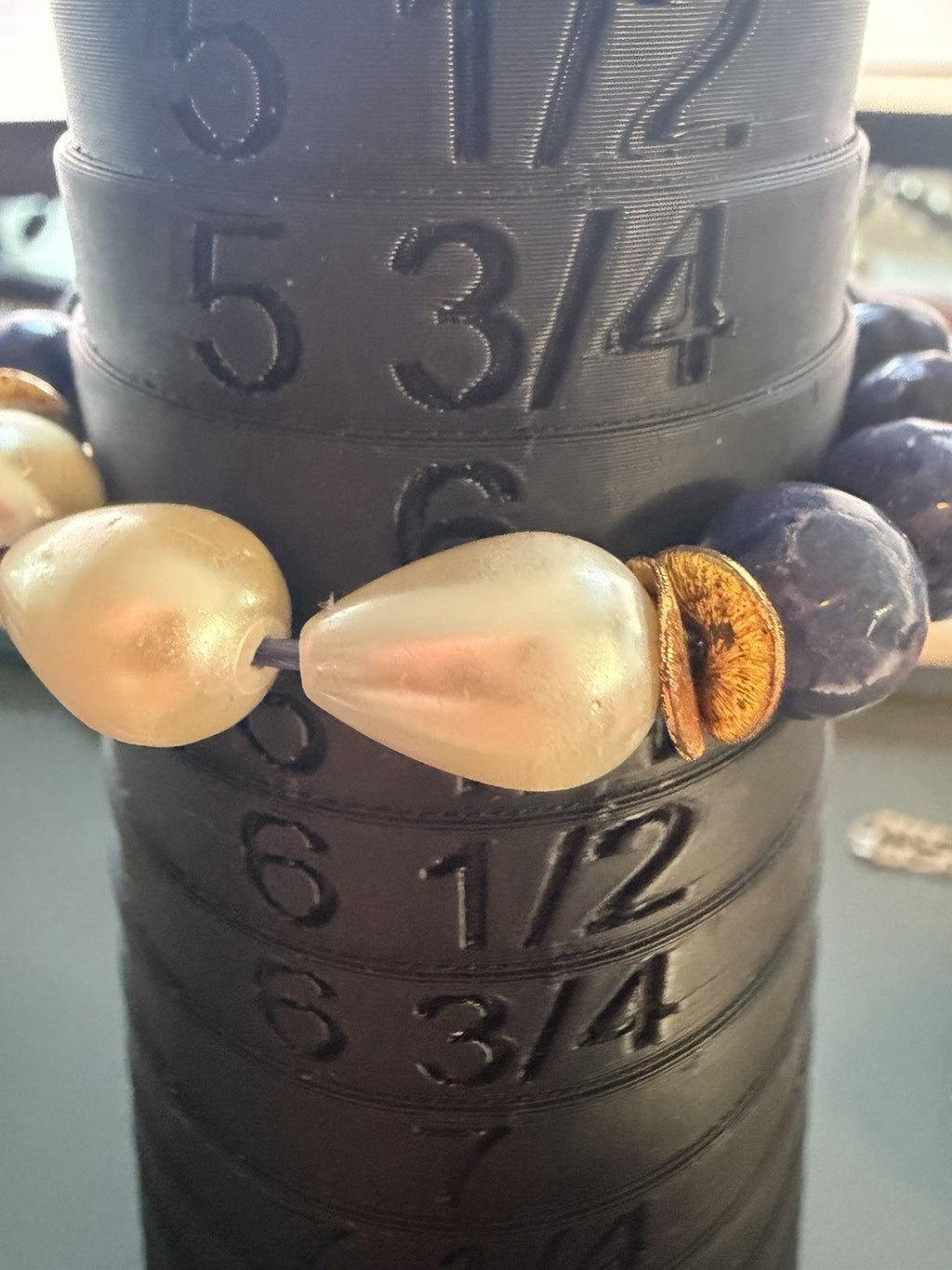 Sodalite Bead &  Pearl Stretch Bracelet
