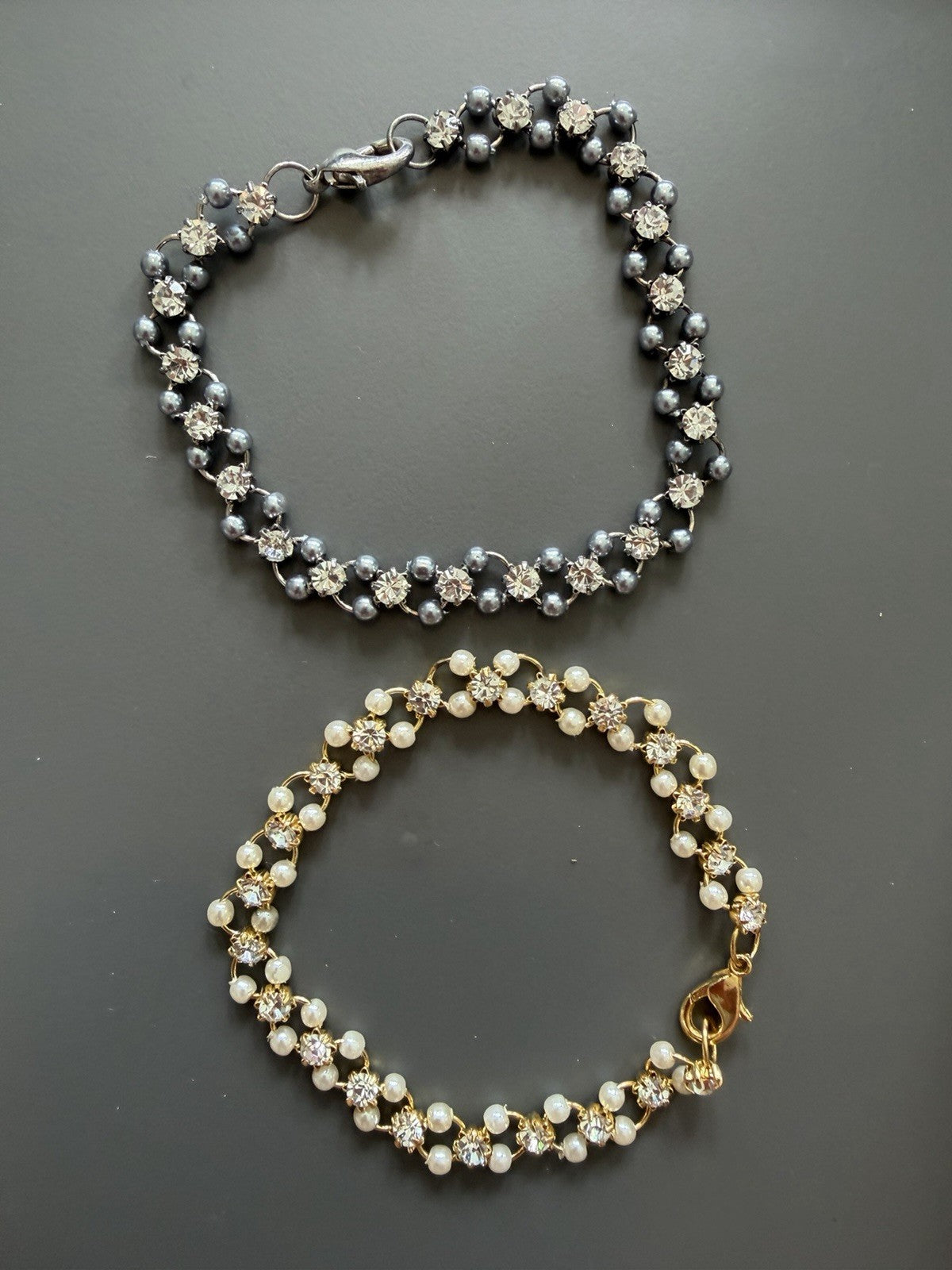 Bundles Set Of Two bracelet rhinestones and faux pearls