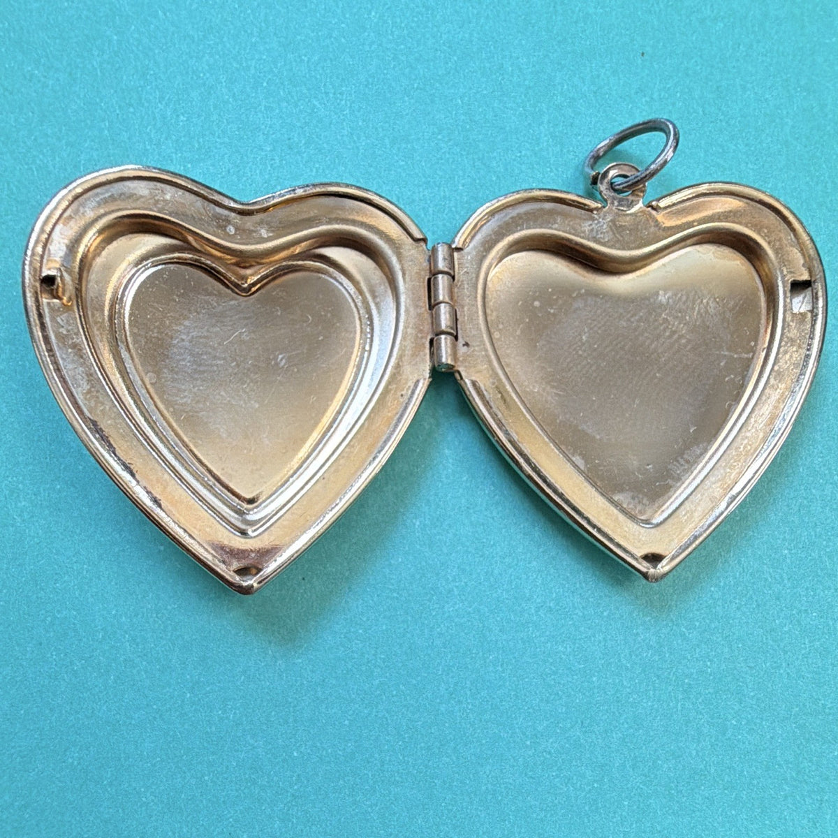 Vintage Gold Tone Layered Double Heart Locket Pendant Rhinestone 1”