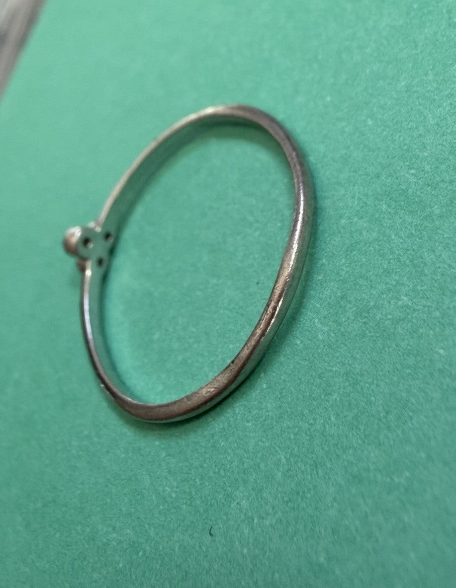 Sterling Silver 925 3 Stone Ring Perfect Stacker Size 8.5 CZ Stones Petite VTG