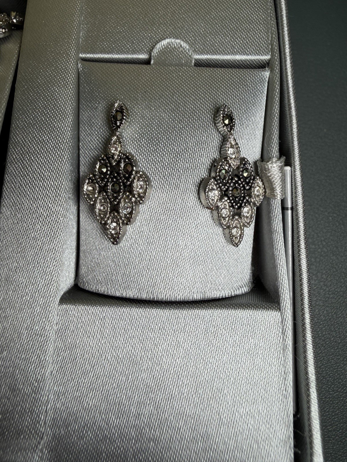 Gruen Crystal Watch Bracelet Earrings Matching Jewelry Set Silver Black