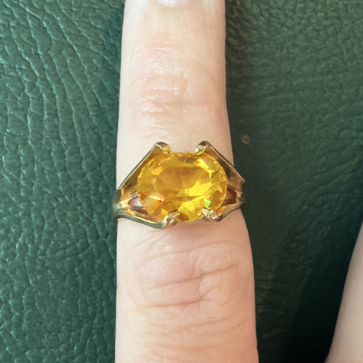 Vintage 10K Yellow Gold Filled Oval Yellow Citrine  Ring Sz 5