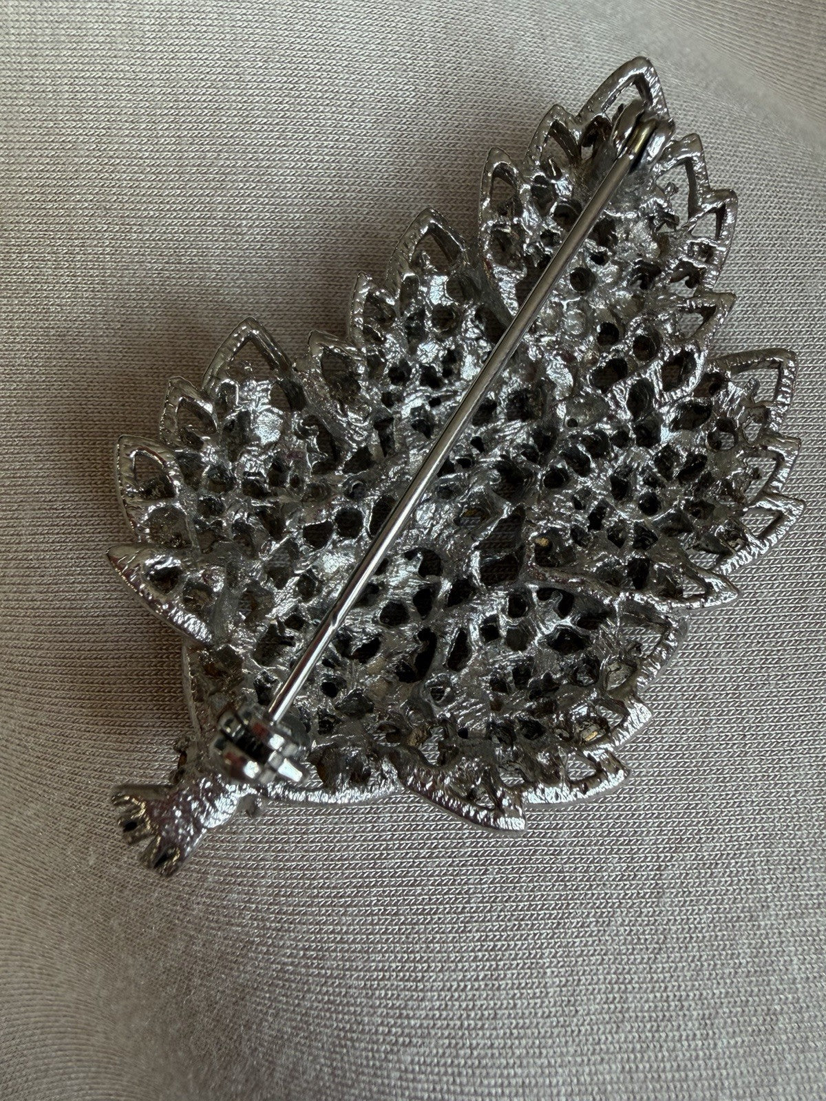 Aqua Blue Rhinestone Brooch Leaf Pin Silvertone with Marquise & Round Stones