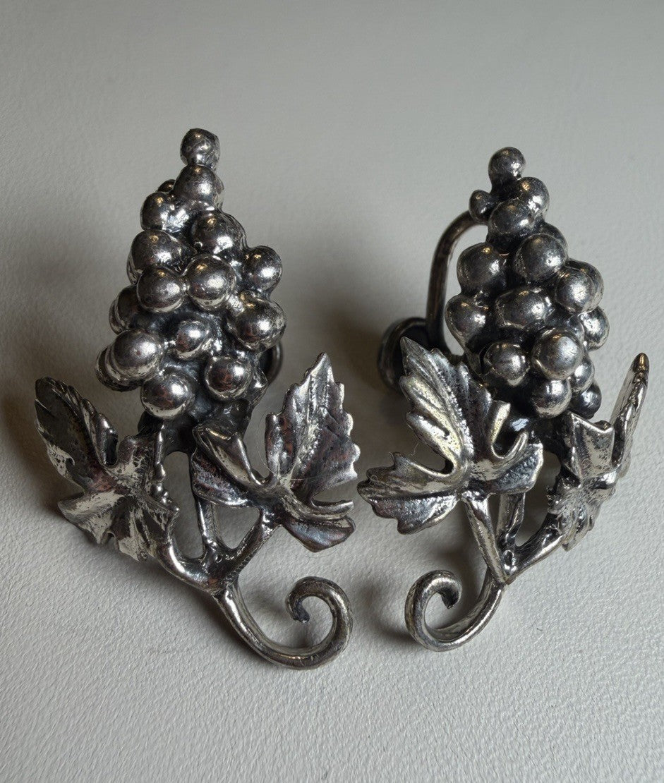 DANECRAFT 925 Sterling Silver  Vintage Floral Grape Vine Leaf Earrings Screwback