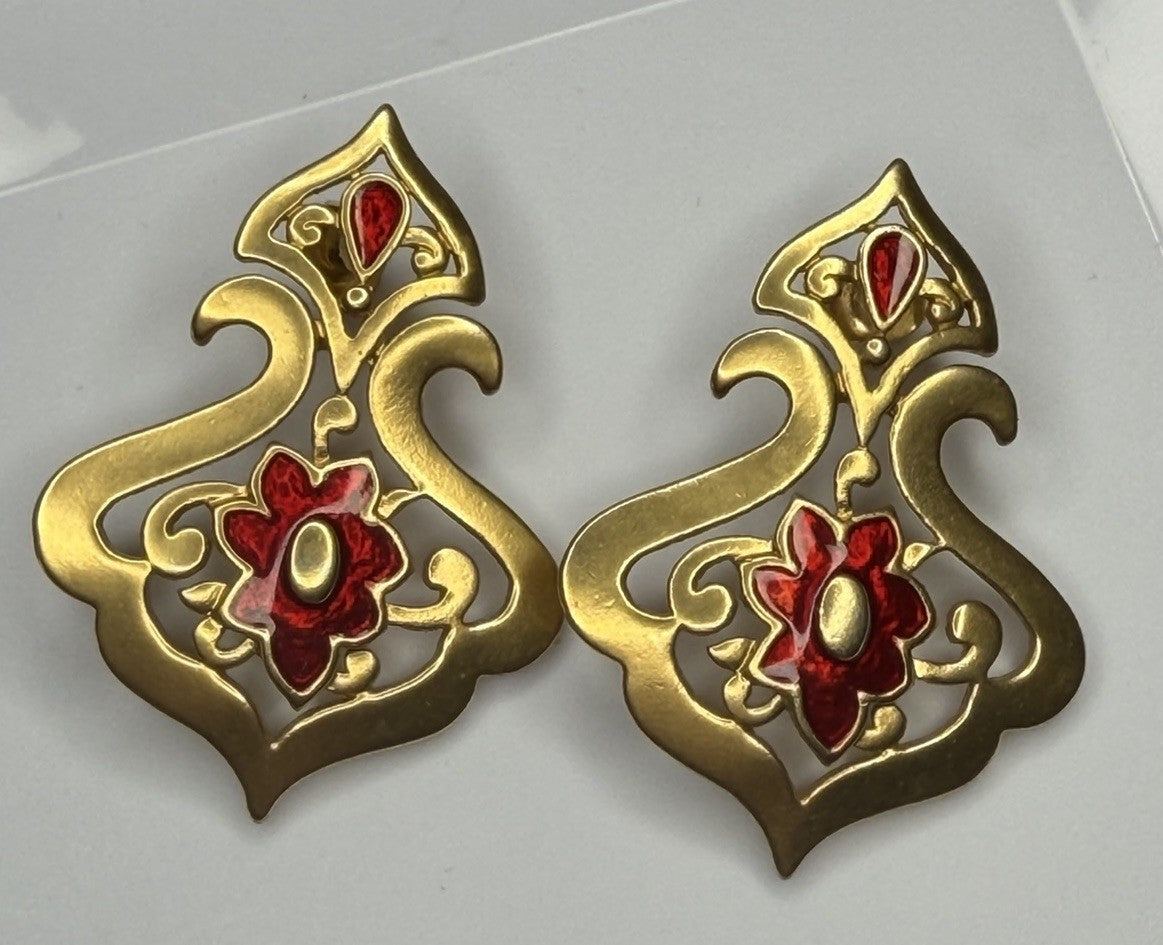 Avon VTG Pierced Earrings 1991 Color Accent Gold Tone Red Enamel Statement