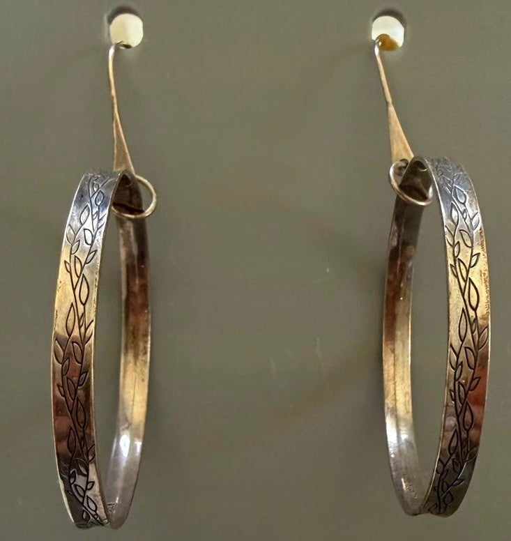 Vintage Silpada Sterling Silver 925 Engraved Etched Hoop Hook Earrings 1.59 in