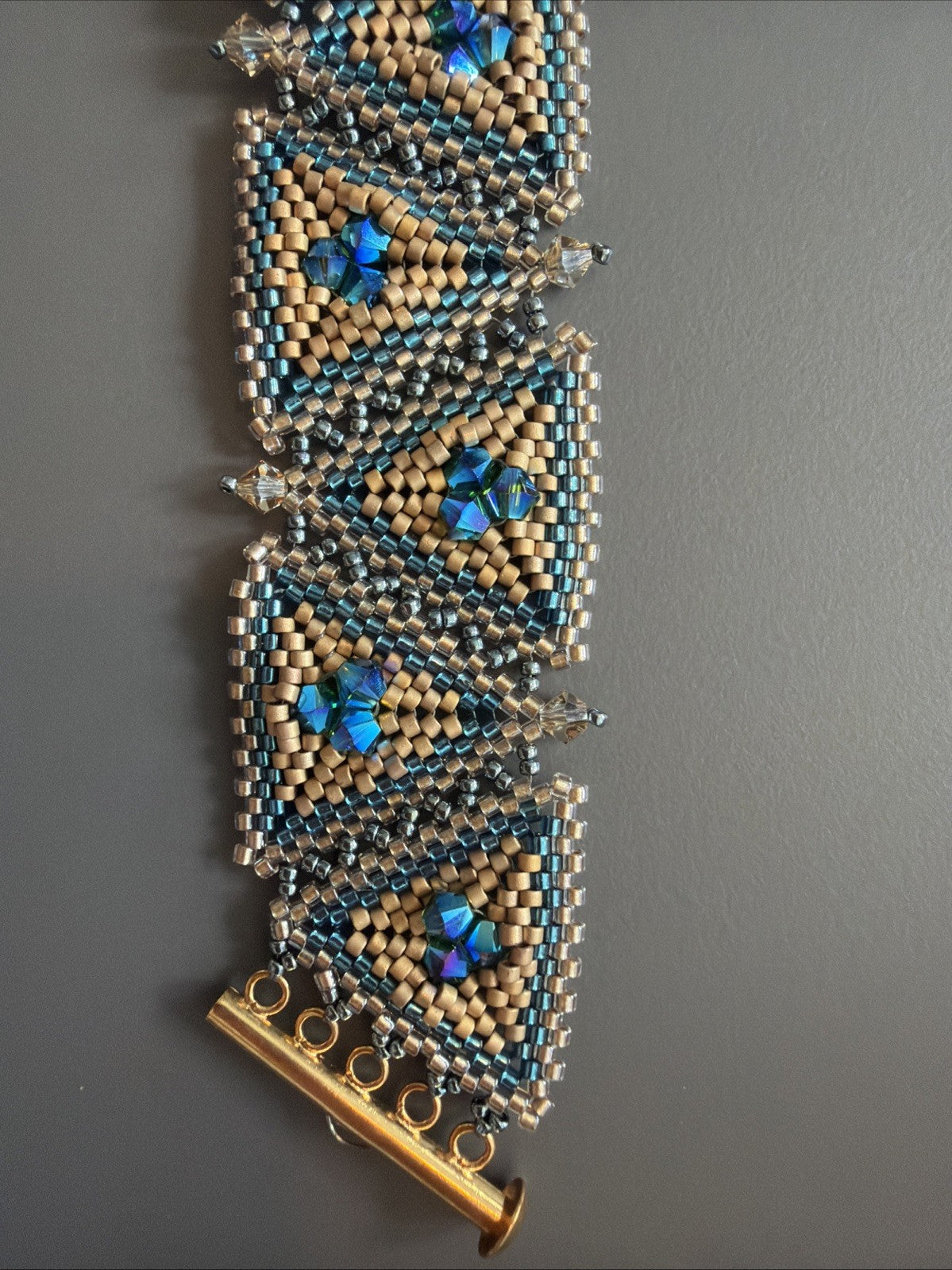 Vintage Beaded Teal And Gold Bracelet With AB Bead Accents - Unique And Gorgeous
