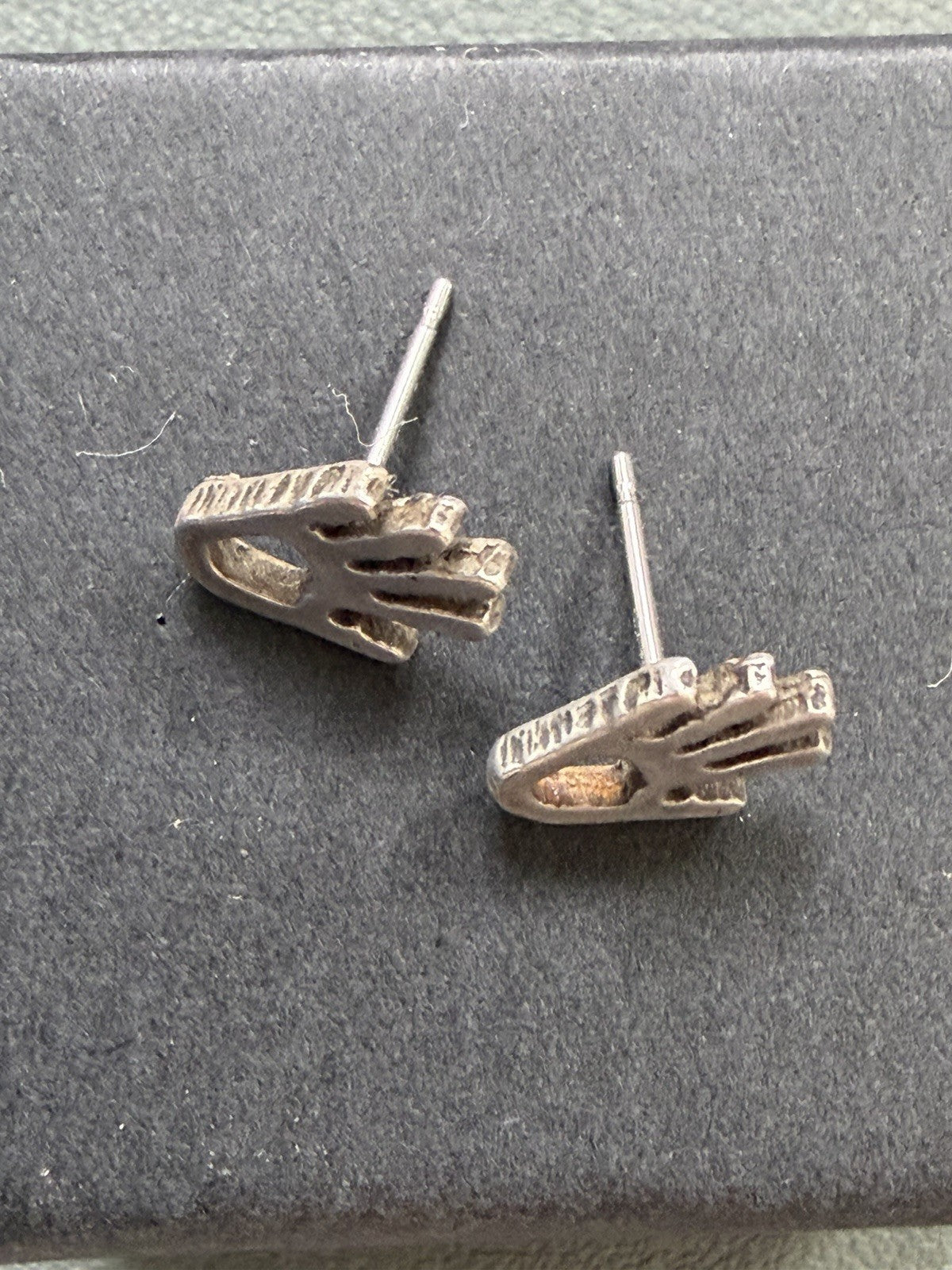 Sterling Silver 925 Hand-Shaped Stud Earrings with Cutout Vintage Native Style