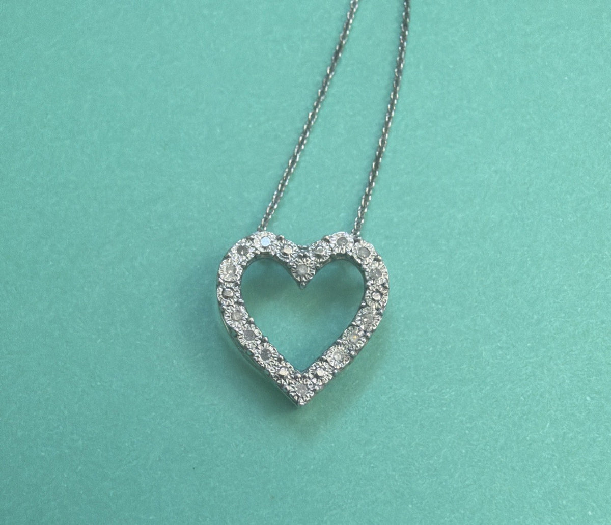 Bridge Natural Diamond Heart Pendant 1/10CTW Sterling Silver 925 Necklace
