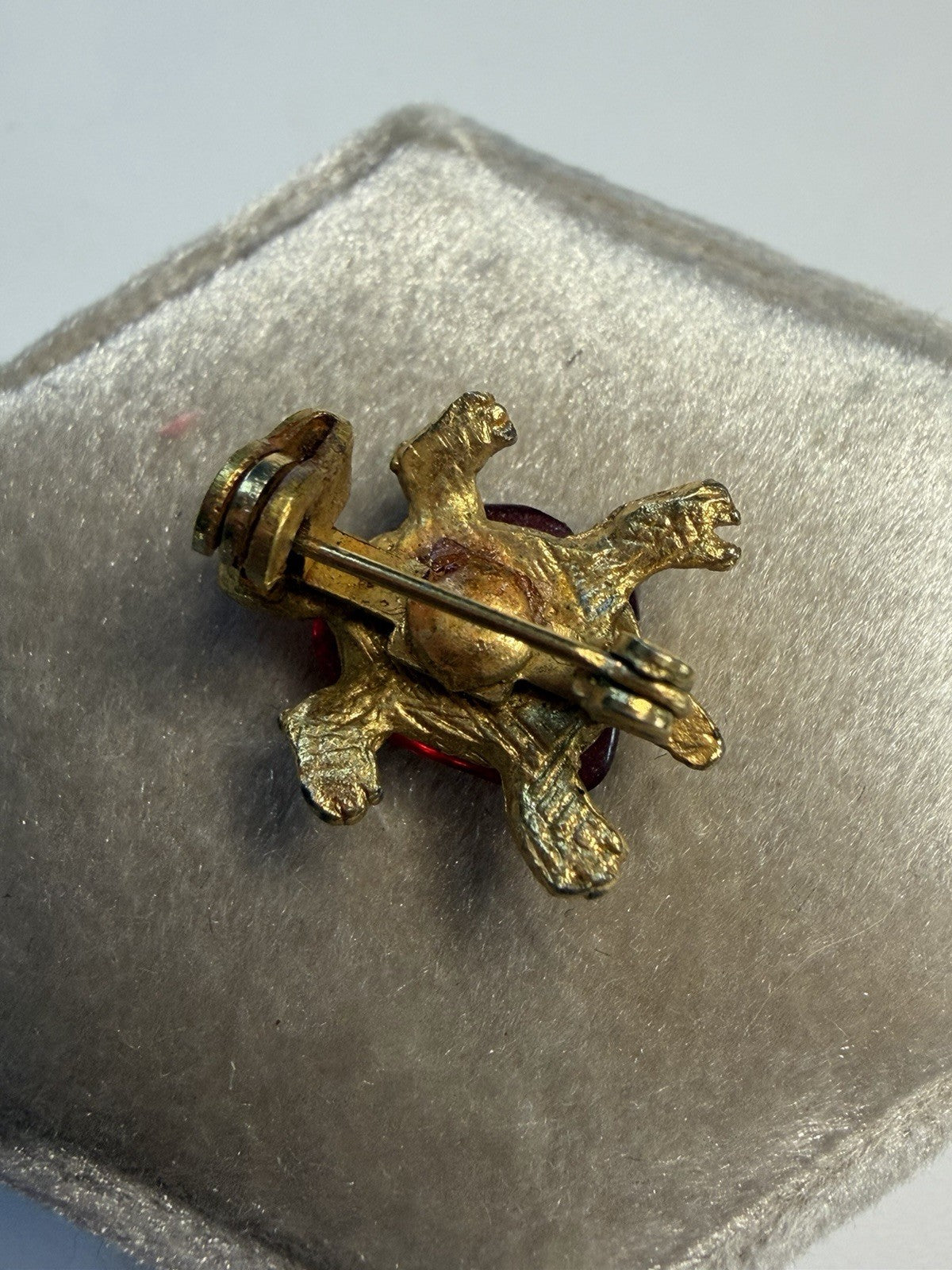 Turtle Petite Pin Brooch Gold Tone Red Rhinestone  Animal Insect Theme 0.55in