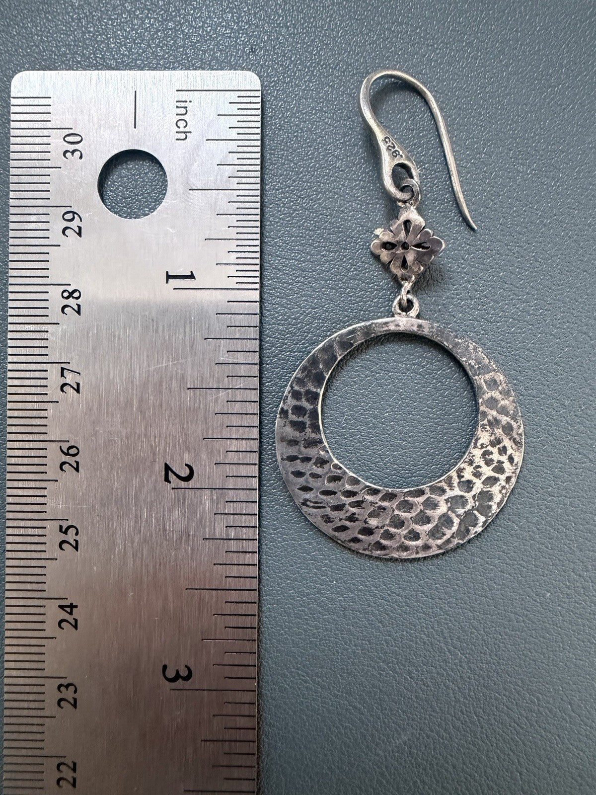 VTG Native Hammered Style SterlingSilver 925 Dangle Earrings Floral Accent 12g