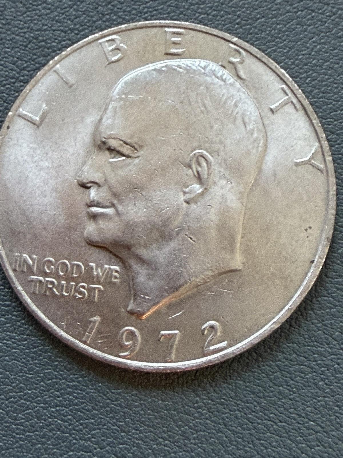 1972 USA  Dollar Liberty Eisenhower Coin Flying Eagle No Mint Type 2 Or 3 ?