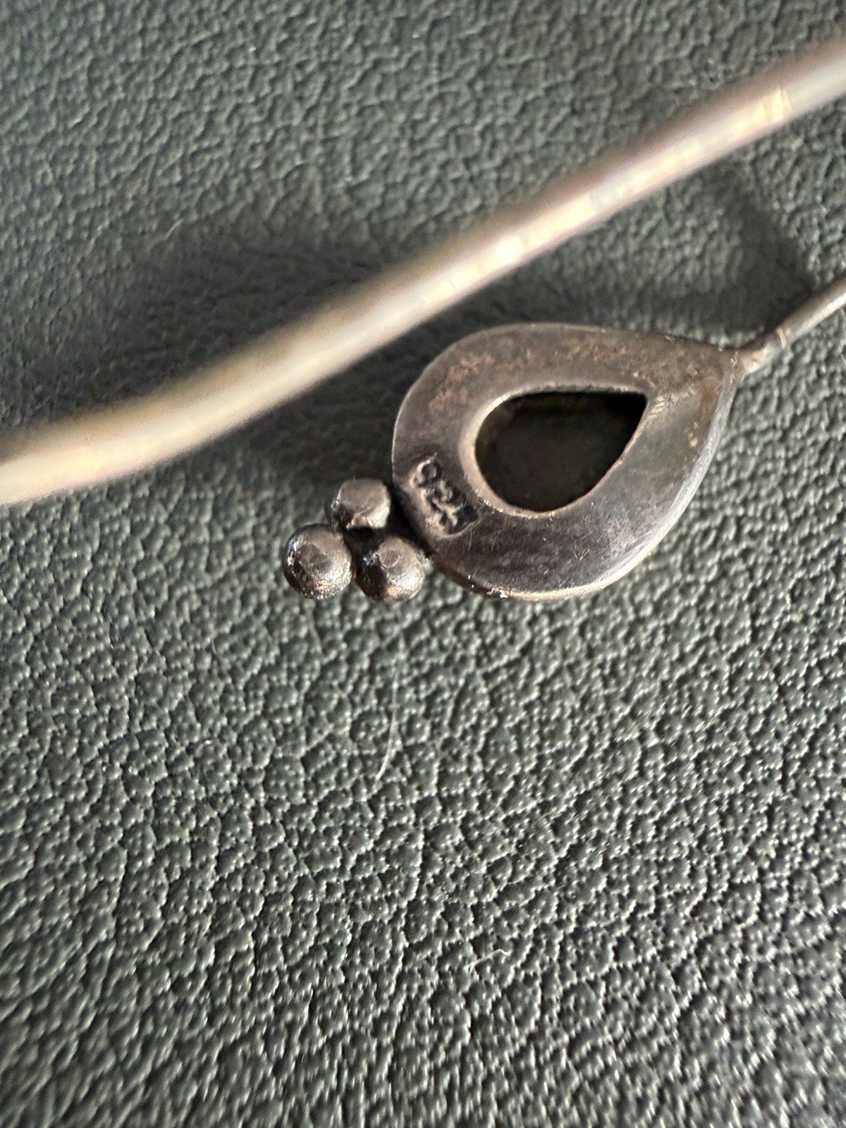 Vtg Sterling Silver 925 Tear Drop Black Onyx Earrings Stationed Hook